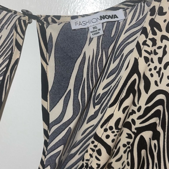 Animal print jumpsuit - Picture 2 of 4